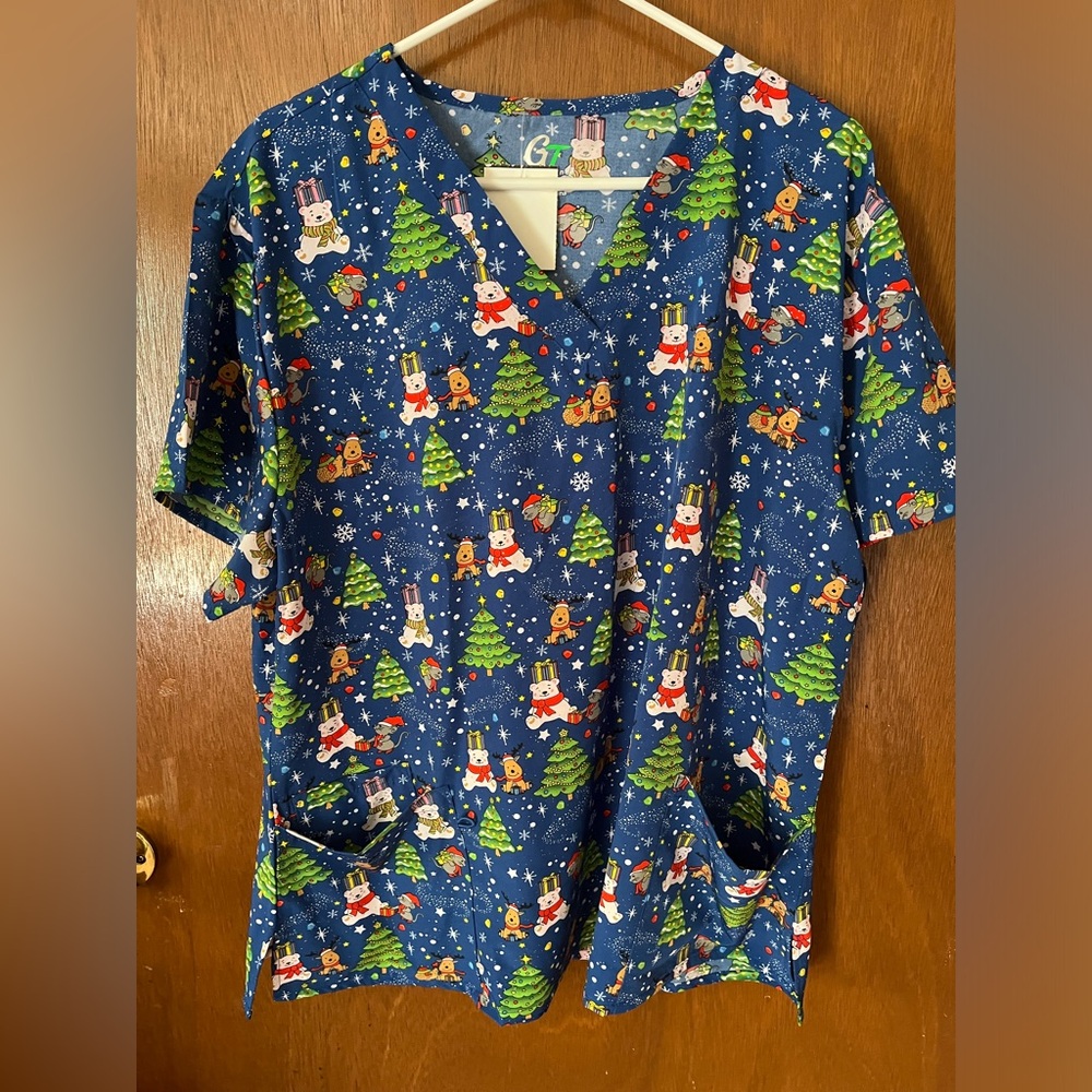 Size 3X Christmas scrub top